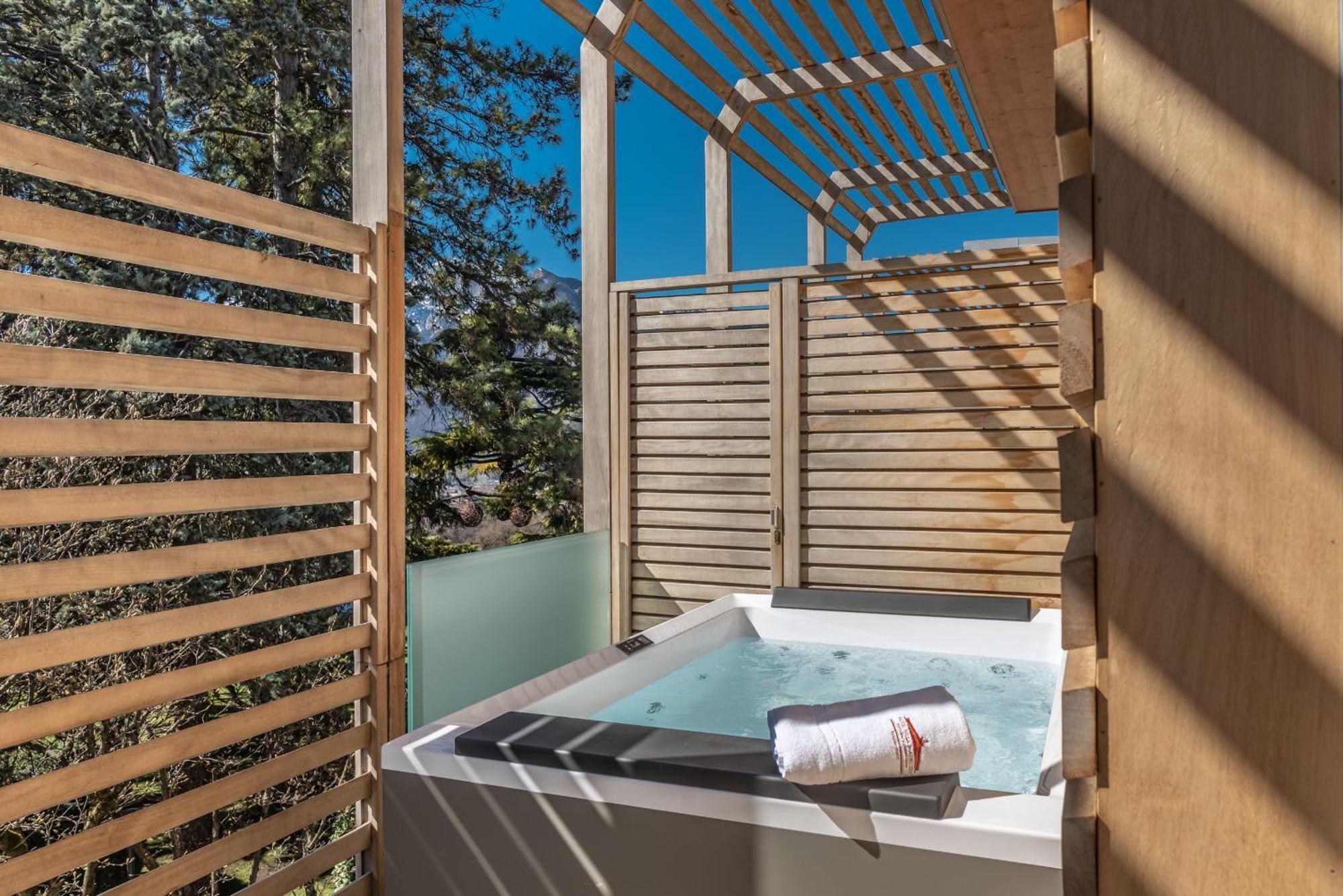 Habitación Doble con bañera de hidromasaje